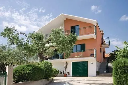 Mirta Сasa de vacaciones Kaštel Novi