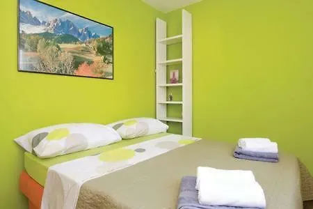 Сasa de vacaciones Mirta Kaštel Novi